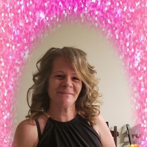 Meet your Posher, Donna berardi